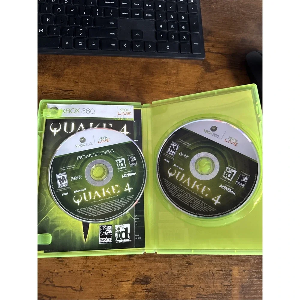 Quake 4 Microsoft Xbox 360 Complete in Case with Manual & Bonus Disc